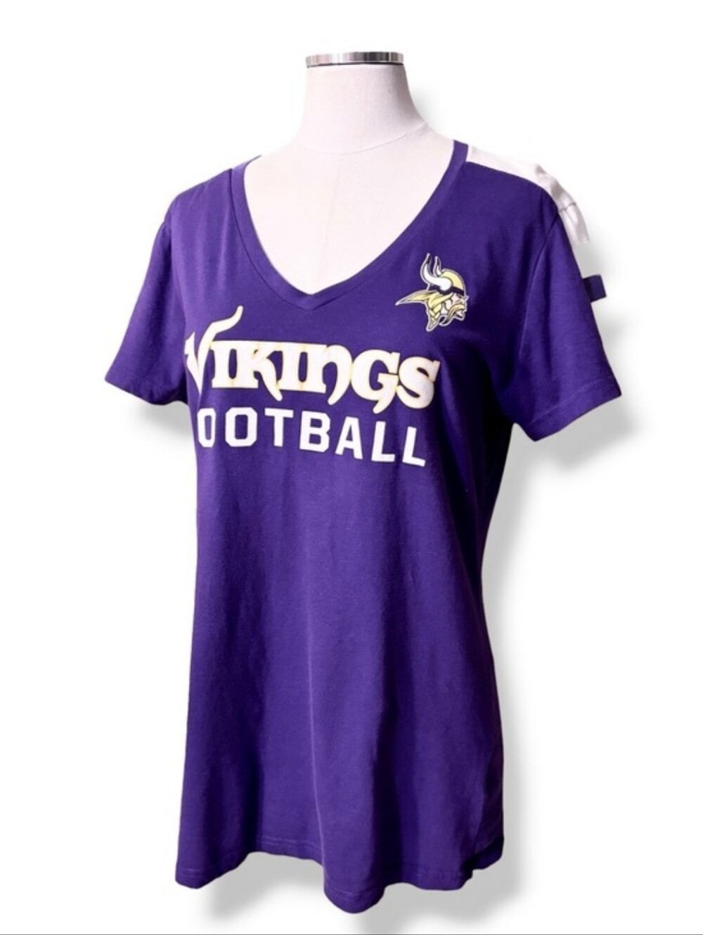 MAJESTIC Minnesota Vikings V Neck Short Sleeve Tee Size XL
